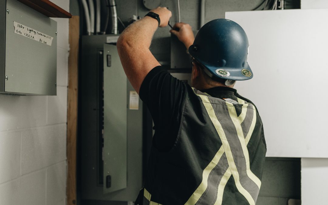 Who Fixes Aluminum Wiring in Calgary